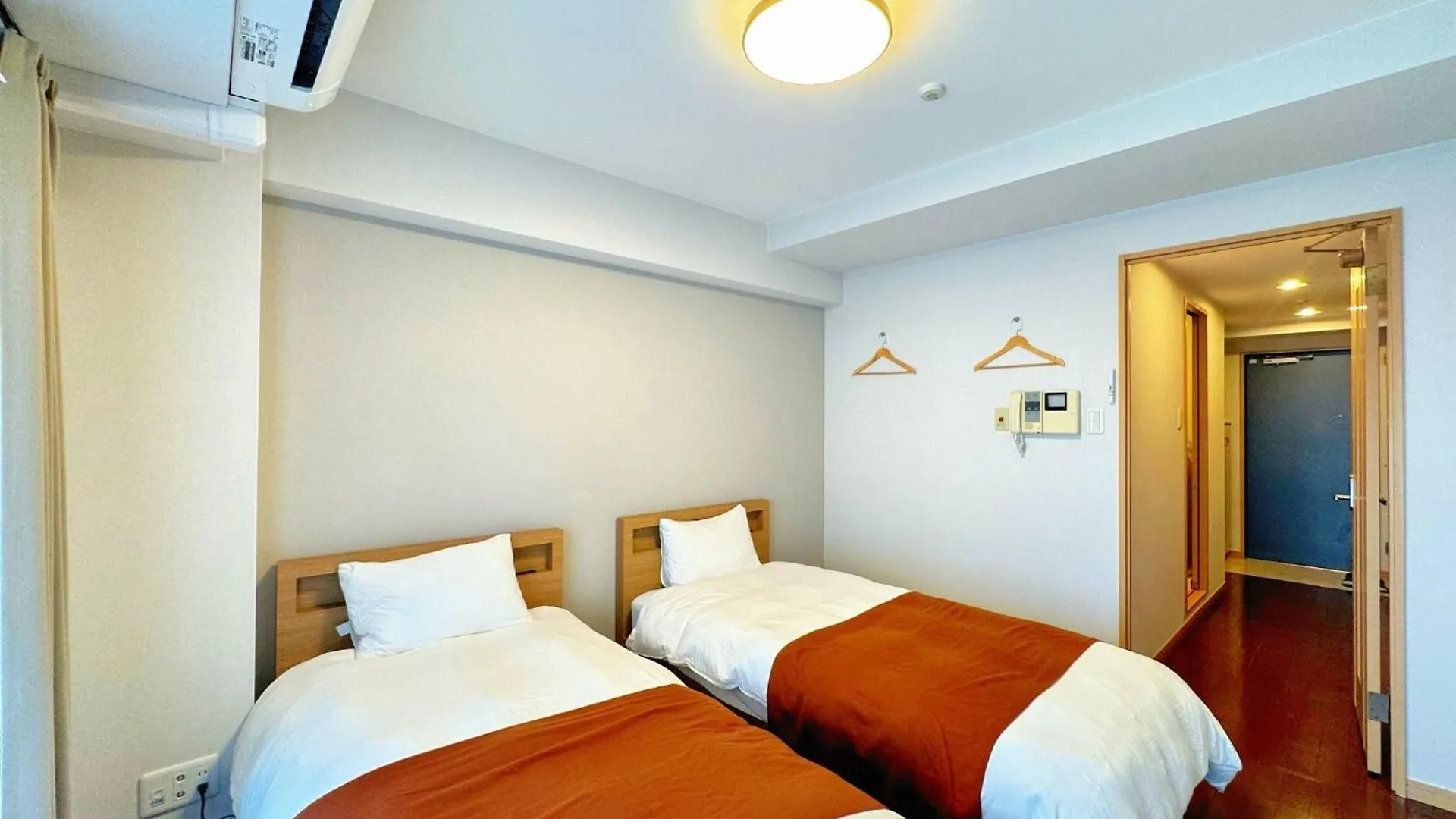 Crystal Court Namba 204, 402, 704, 801, 802, 902 - Vacation Stay 18807 Osaka